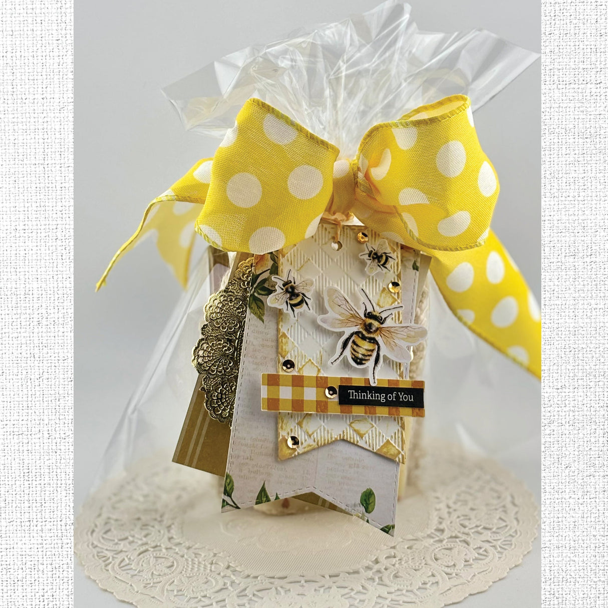 Bees & Butterflies Embossed Die Cuts 33585 - Paper Rose Studio