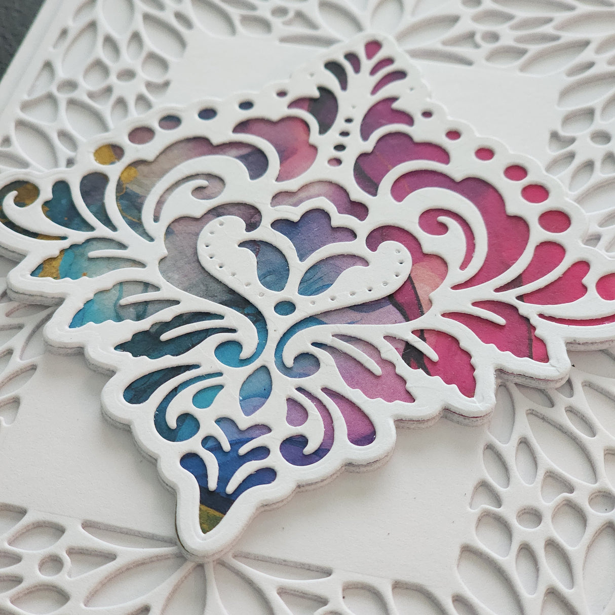 Portraits in Bloom LIMITED EDITION Papercuts Cardmaking Kit with METAL DIES 36703
