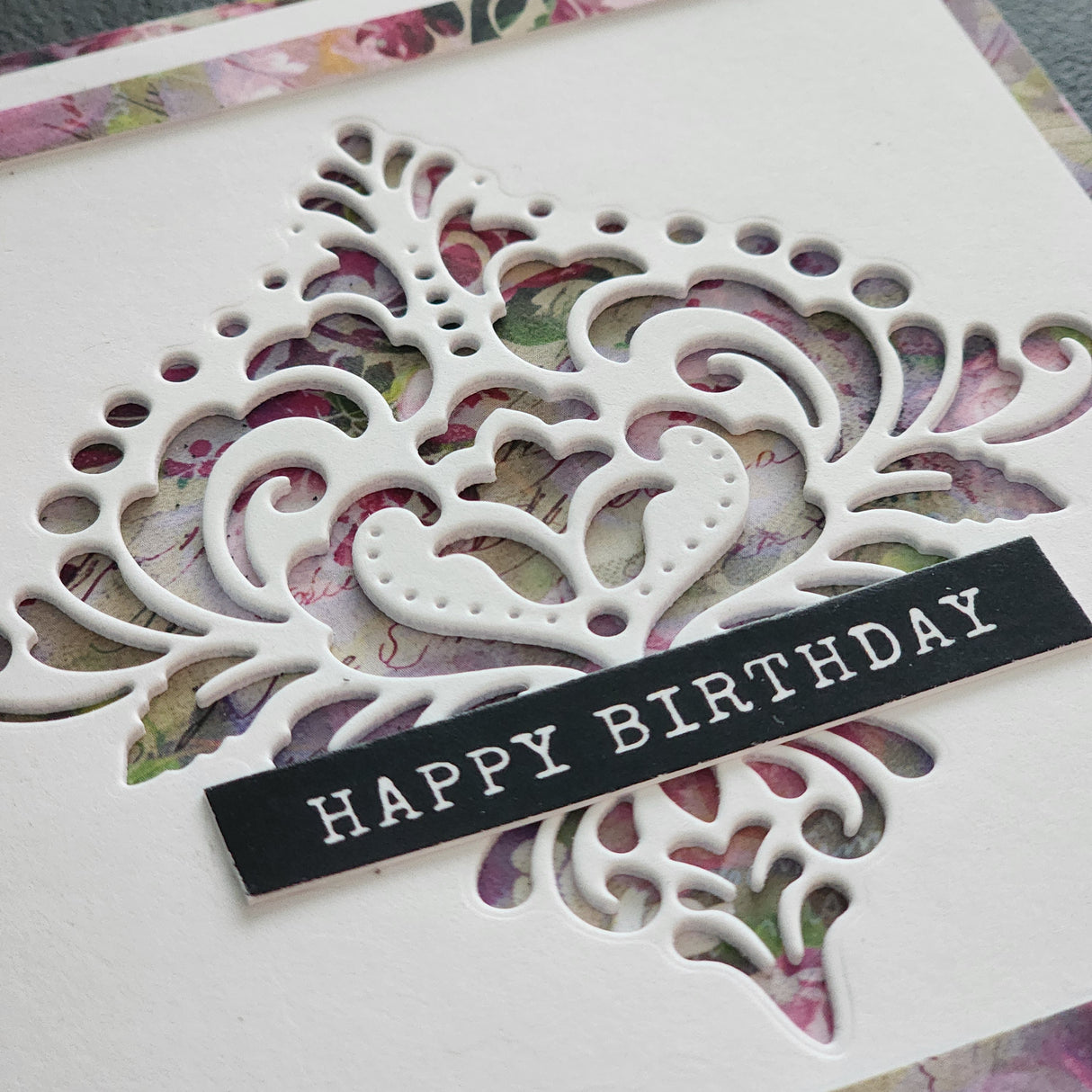 Portraits in Bloom LIMITED EDITION Papercuts Cardmaking Kit with METAL DIES 36703