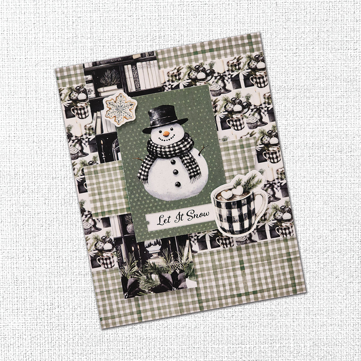 Mistletoe Market Papercuts Cardmaking Kit 37039